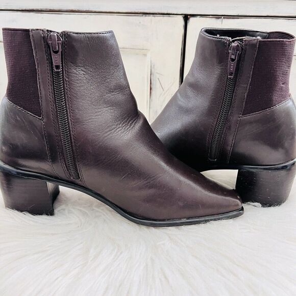 Vintage Nicole Packard Dark Espresso Brown Leather Square Toe Low Heel Booties 6 - Picture 4 of 8